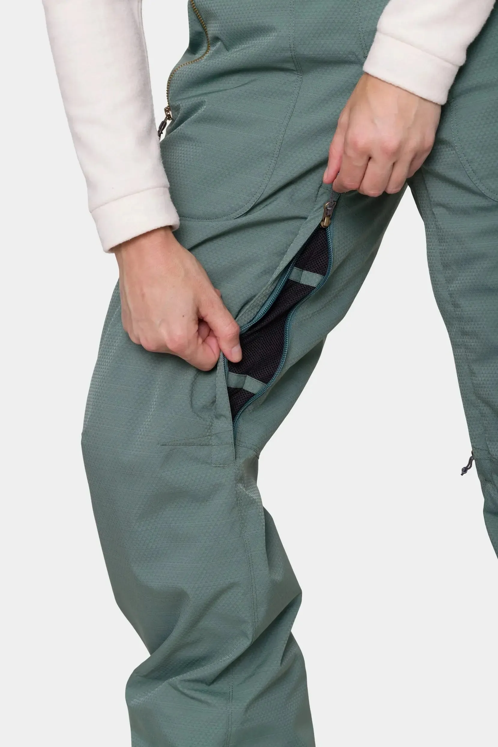686 Women's Black Magic Insulated Bib Snow Pants - Cypress Green