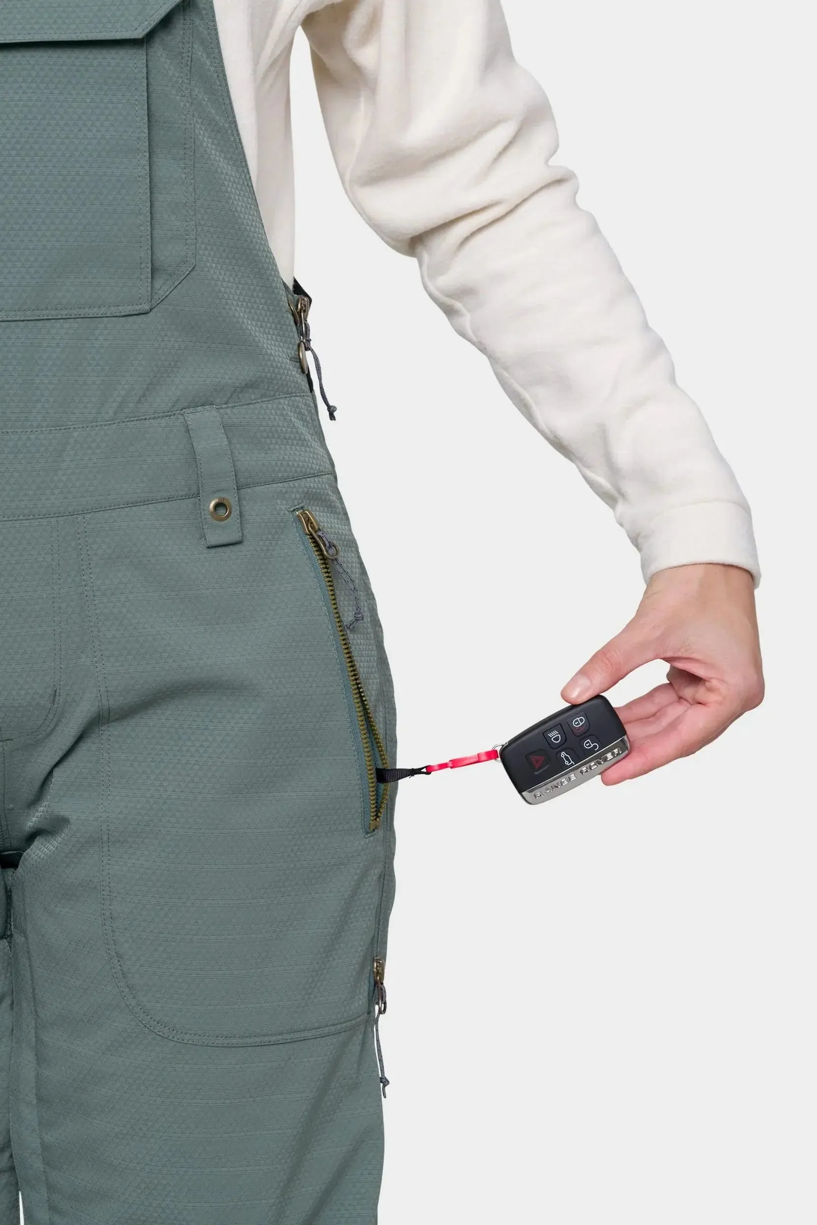 686 Women's Black Magic Insulated Bib Snow Pants - Cypress Green