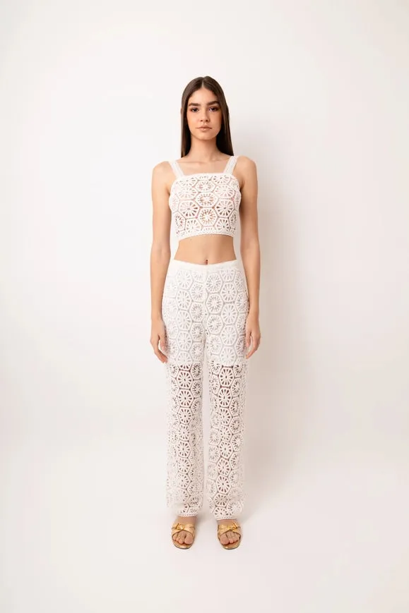Capri Crochet Rear Zip Straight Pants