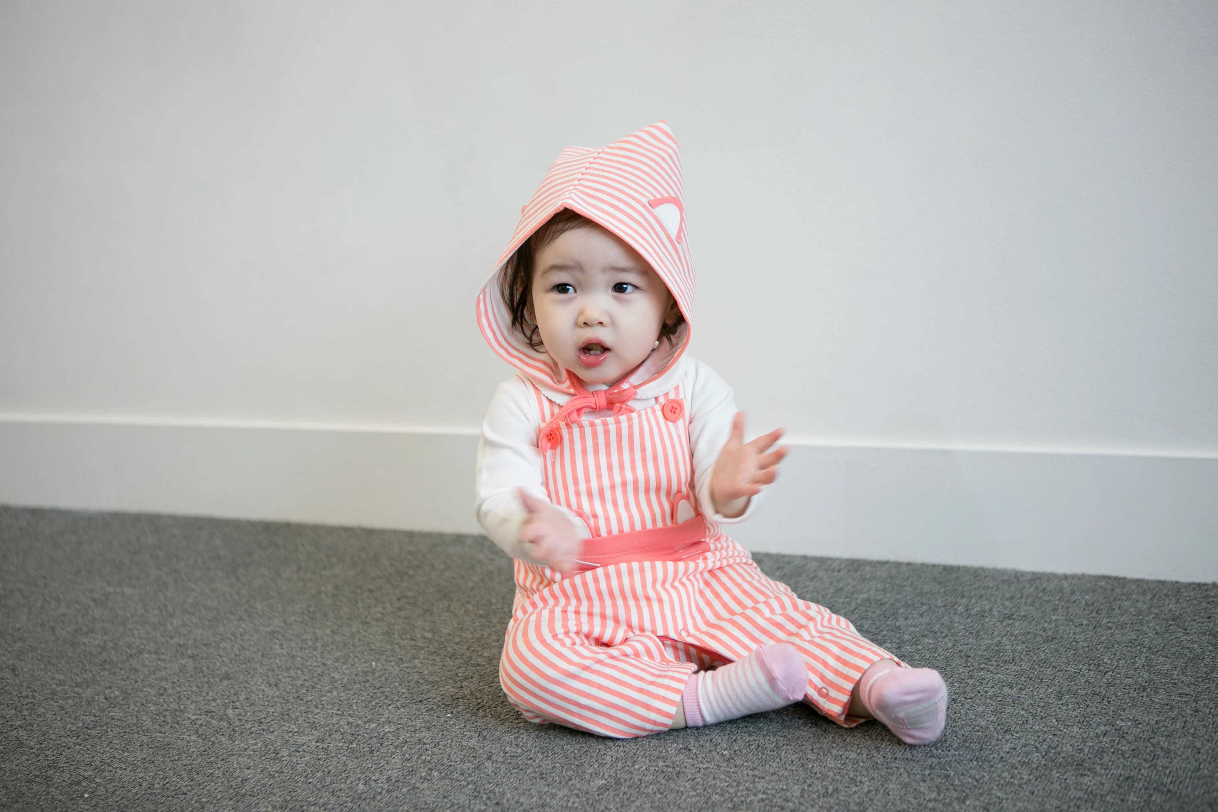 Kitty overalls Baby Bodysuit (include Hat)