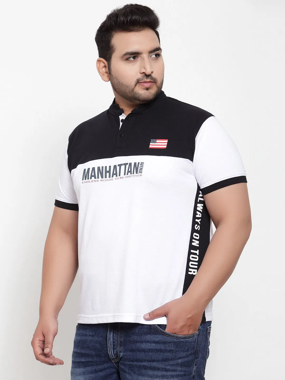 plusS Men White Colourblocked Henley Neck T-shirt