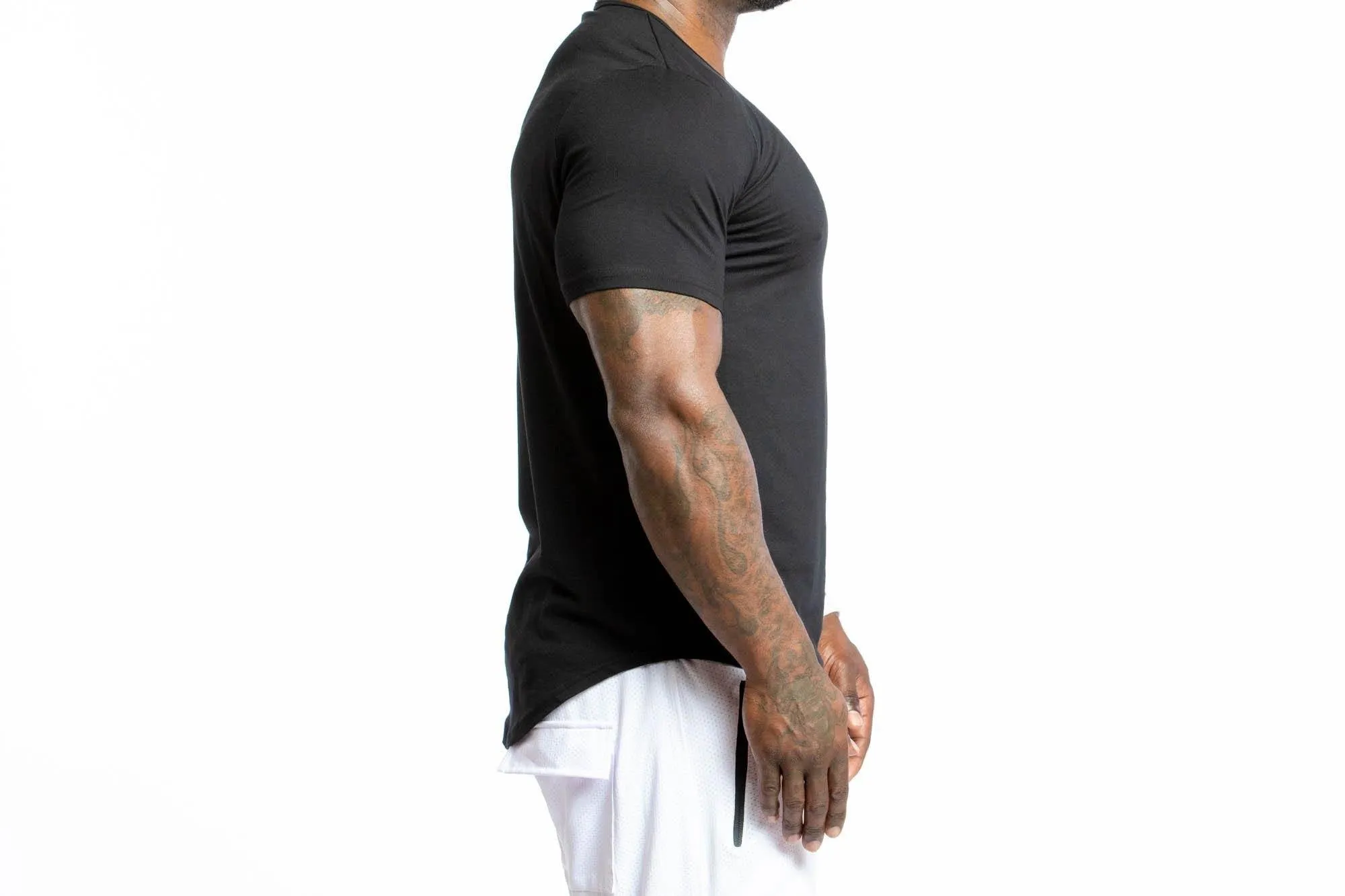 SCOOP TEE-BLACK