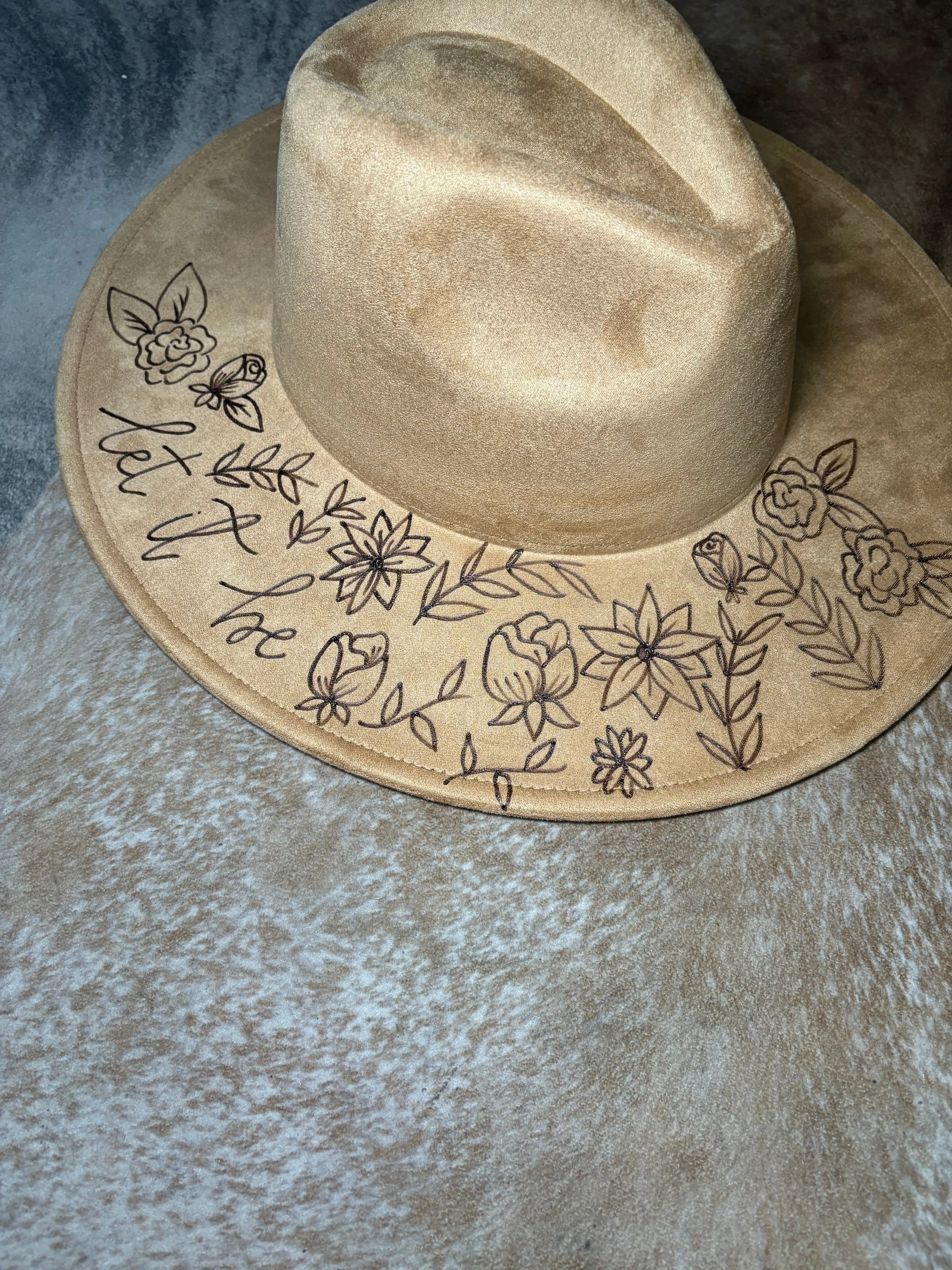 Tan Wildflower Burned Wide Brim Hat