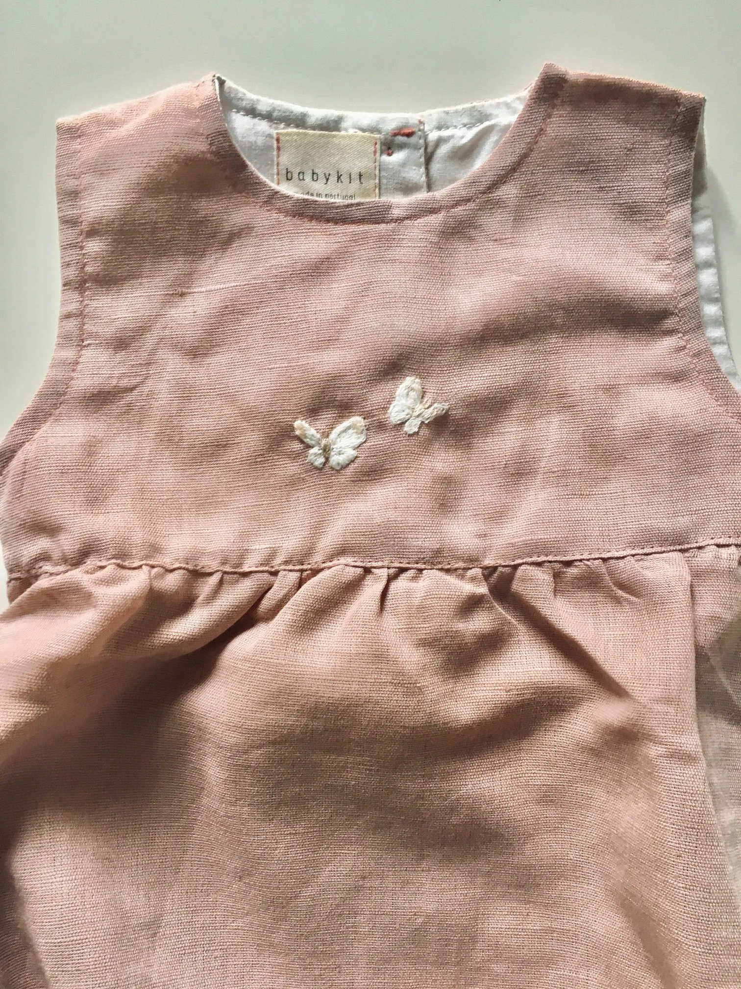 Tight back simple romper