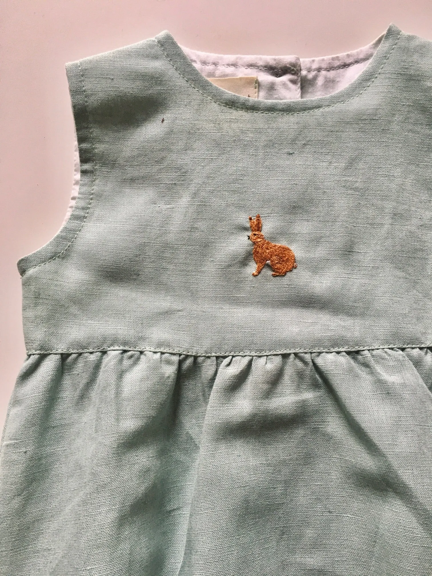 Tight back simple romper