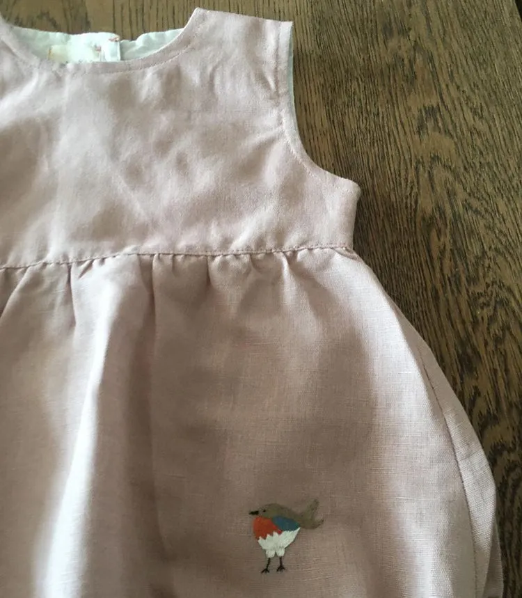 Tight back simple romper
