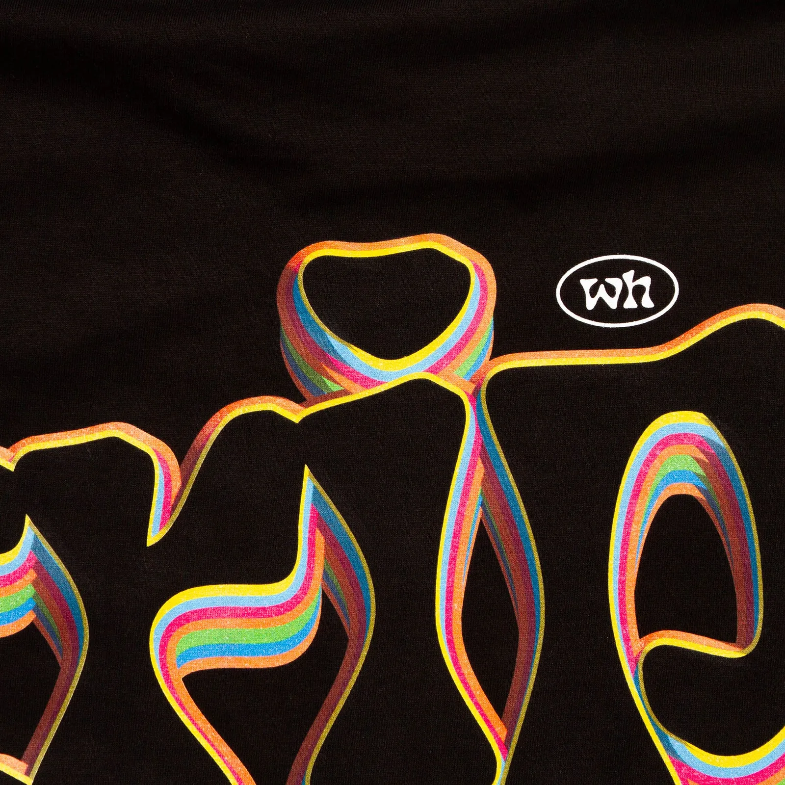 Trippy Front Print - Tshirt - Black