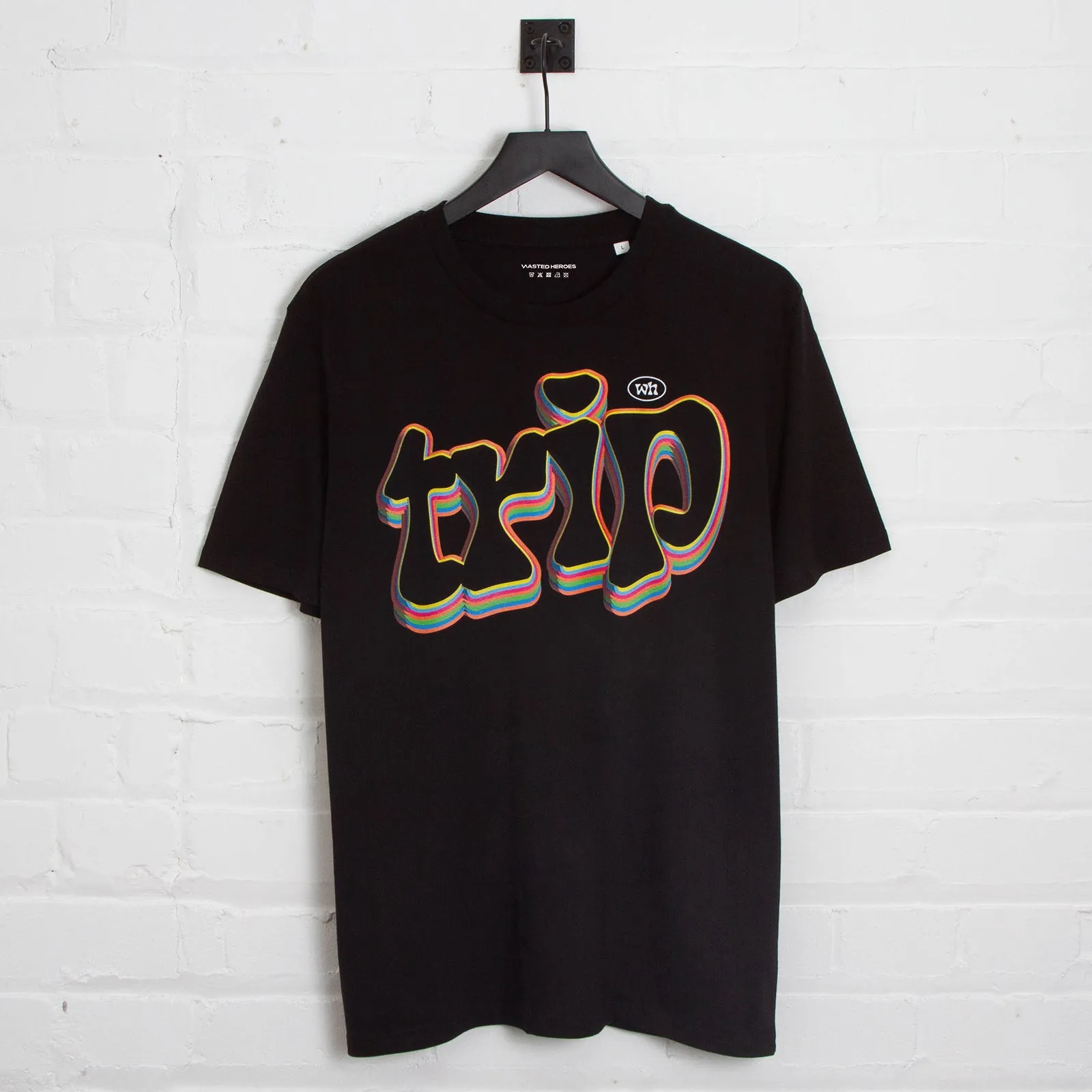 Trippy Front Print - Tshirt - Black